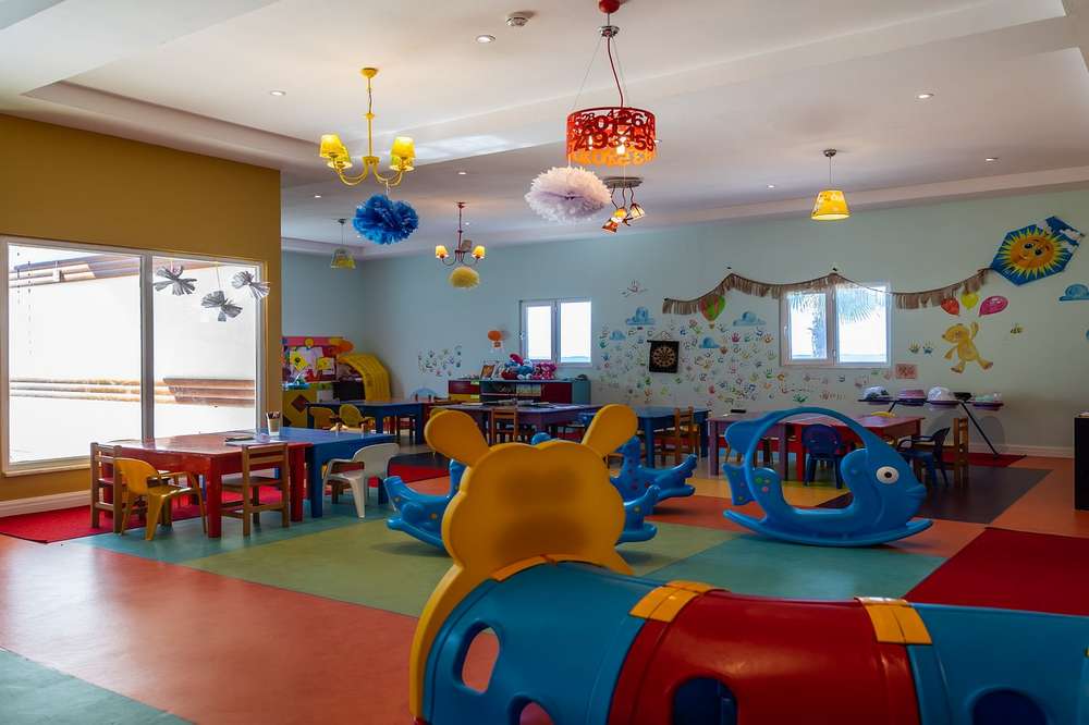 cheap resort hotels to Spend holiday with family