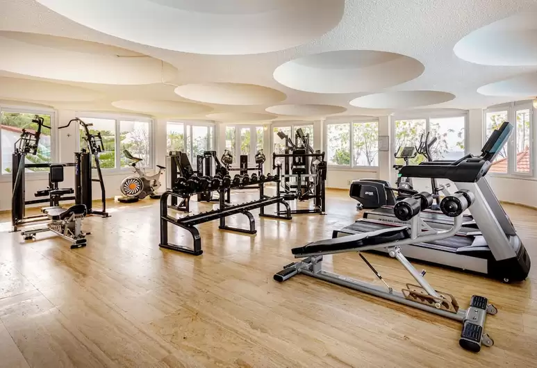 cheap resort hotels to Spend holiday with family