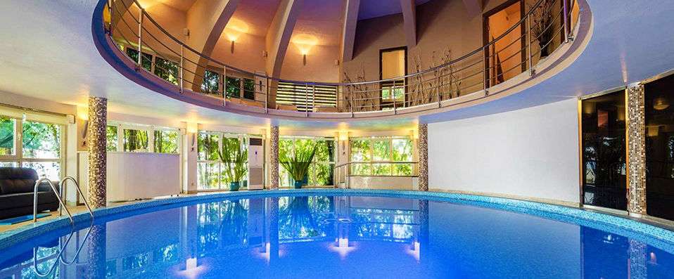 cheap resort hotels to Spend holiday with family