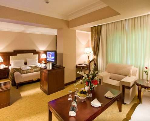 cheap resort hotels to Spend holiday with family