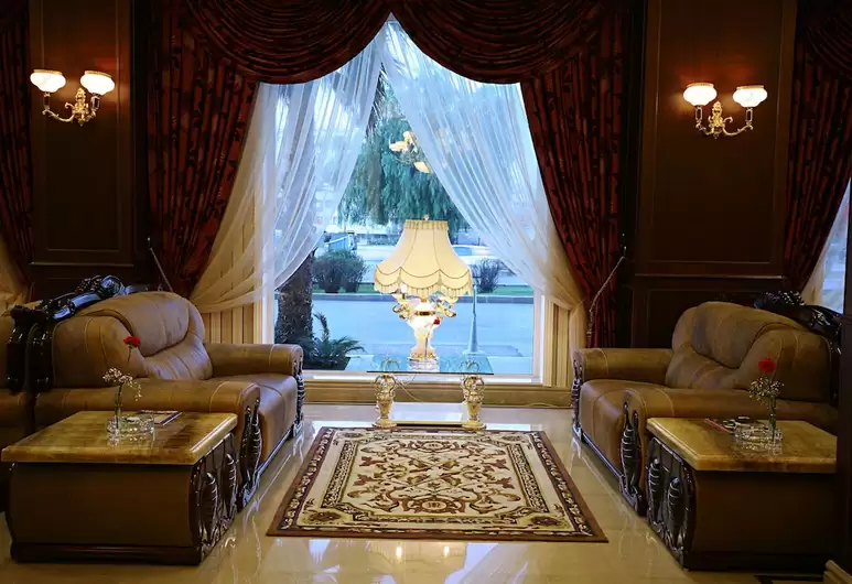 cheap resort hotels to Spend holiday with family