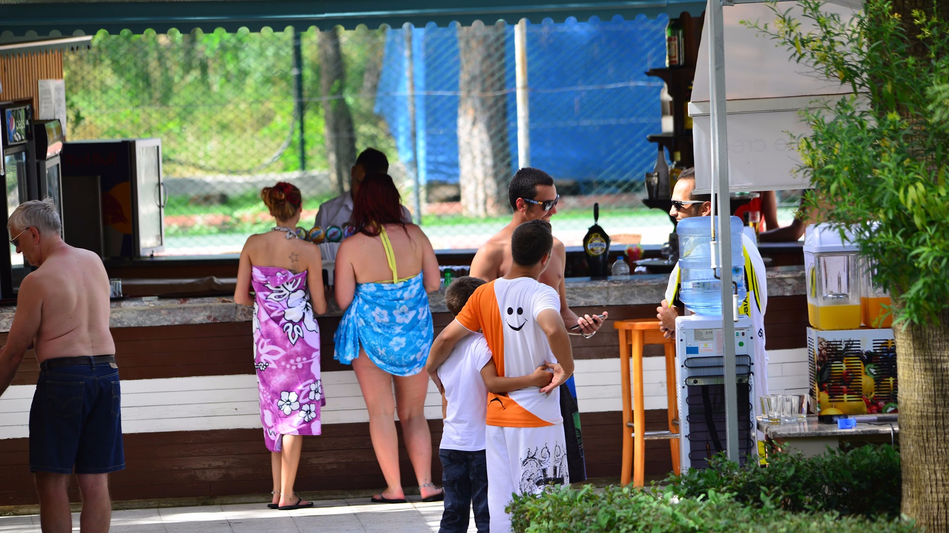 cheap resort hotels to Spend holiday with family