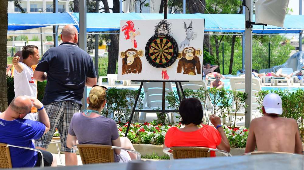 cheap resort hotels to Spend holiday with family