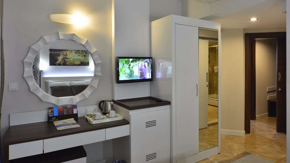 cheap resort hotels to Spend holiday with family