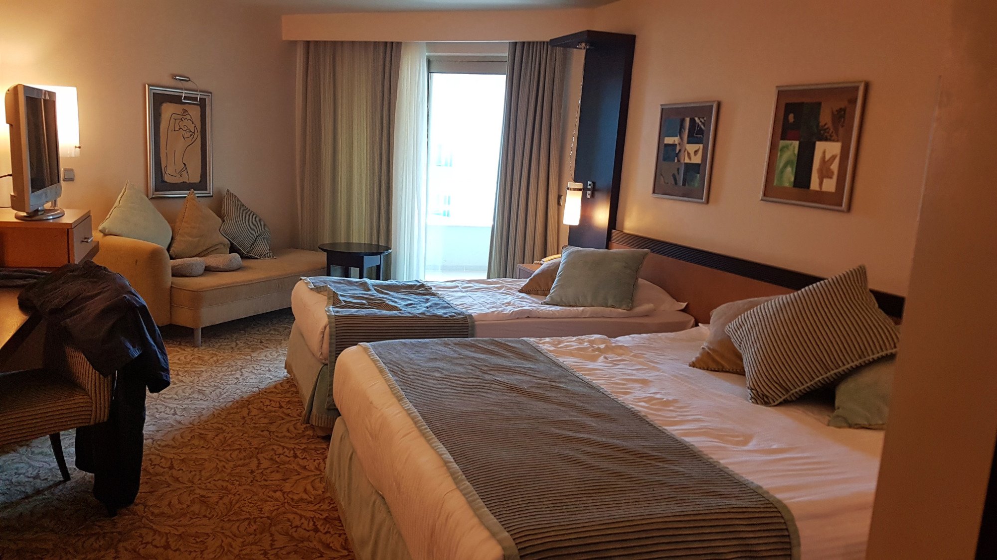 cheap resort hotels in Turkey to Spend holiday with family