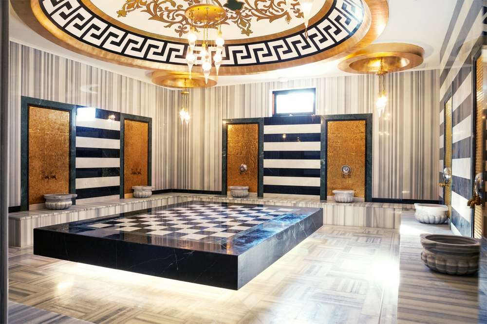 cheap resort hotels to Spend holiday with family