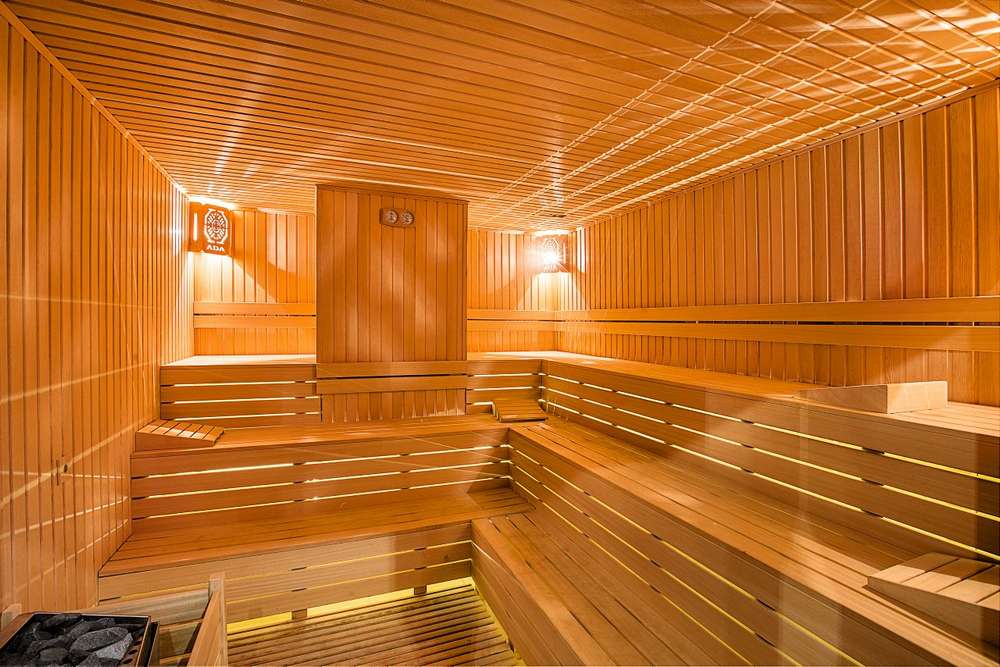 cheap resort hotels to Spend holiday with family