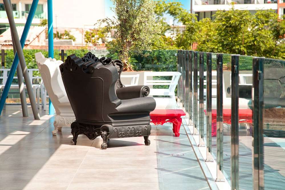 cheap resort hotels to Spend holiday with family