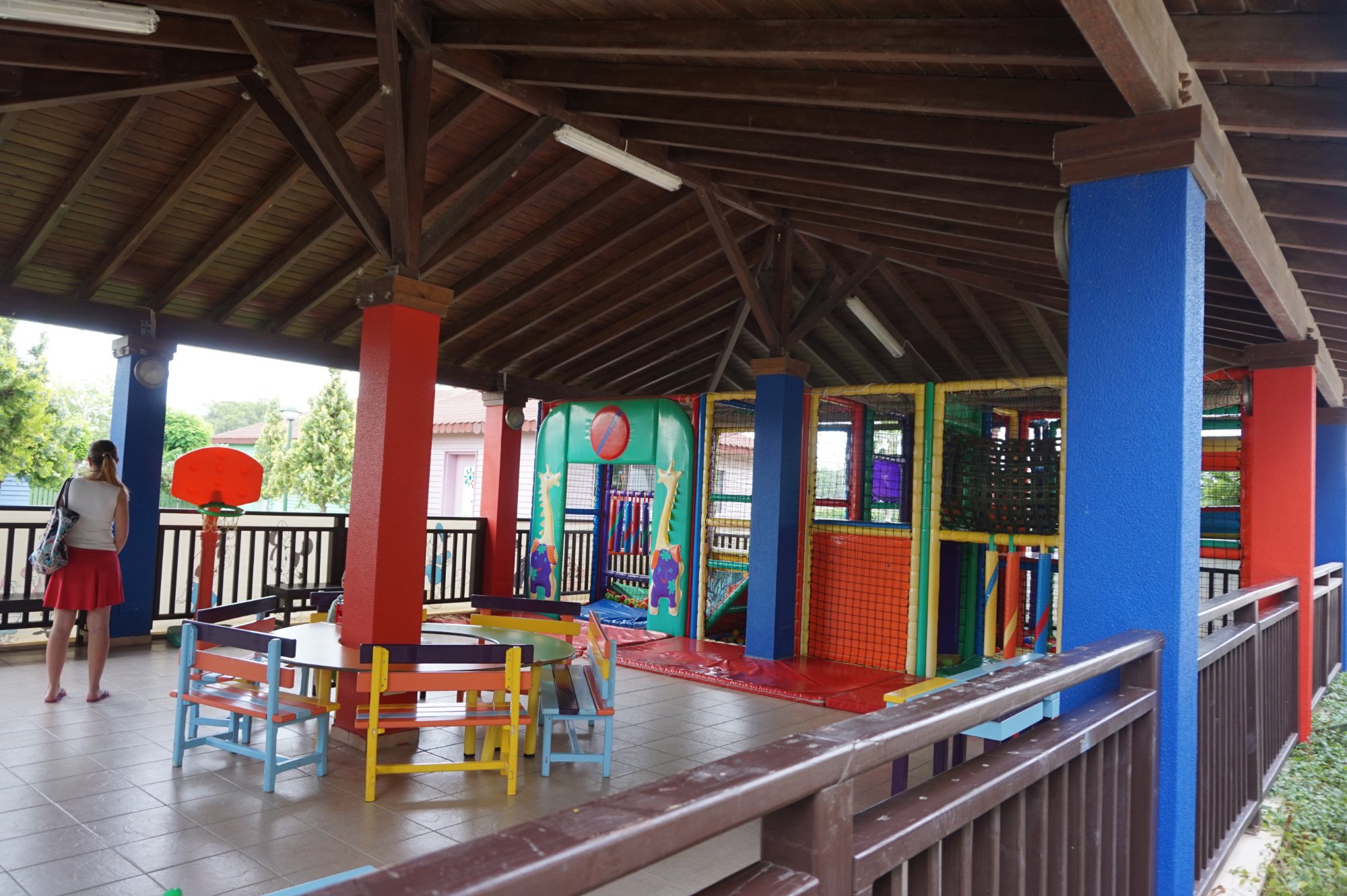 cheap resort hotels to Spend holiday with family