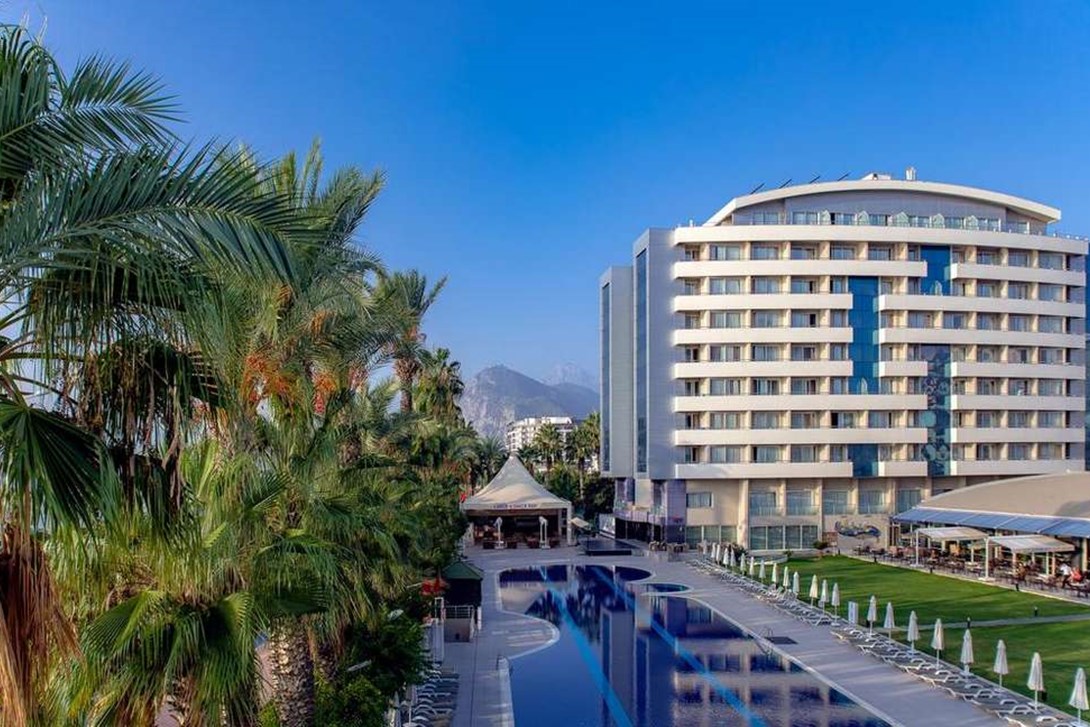 Porto Bello Hotel Antalya Pool
