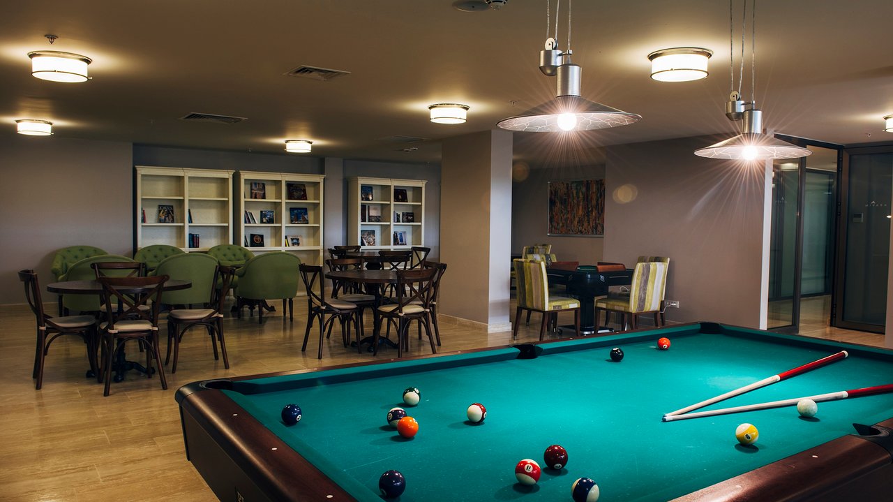 cheap resort hotels to Spend holiday with family