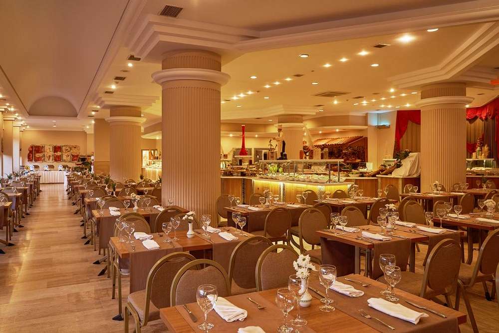 cheap resort hotels in Turkey to Spend holiday with family