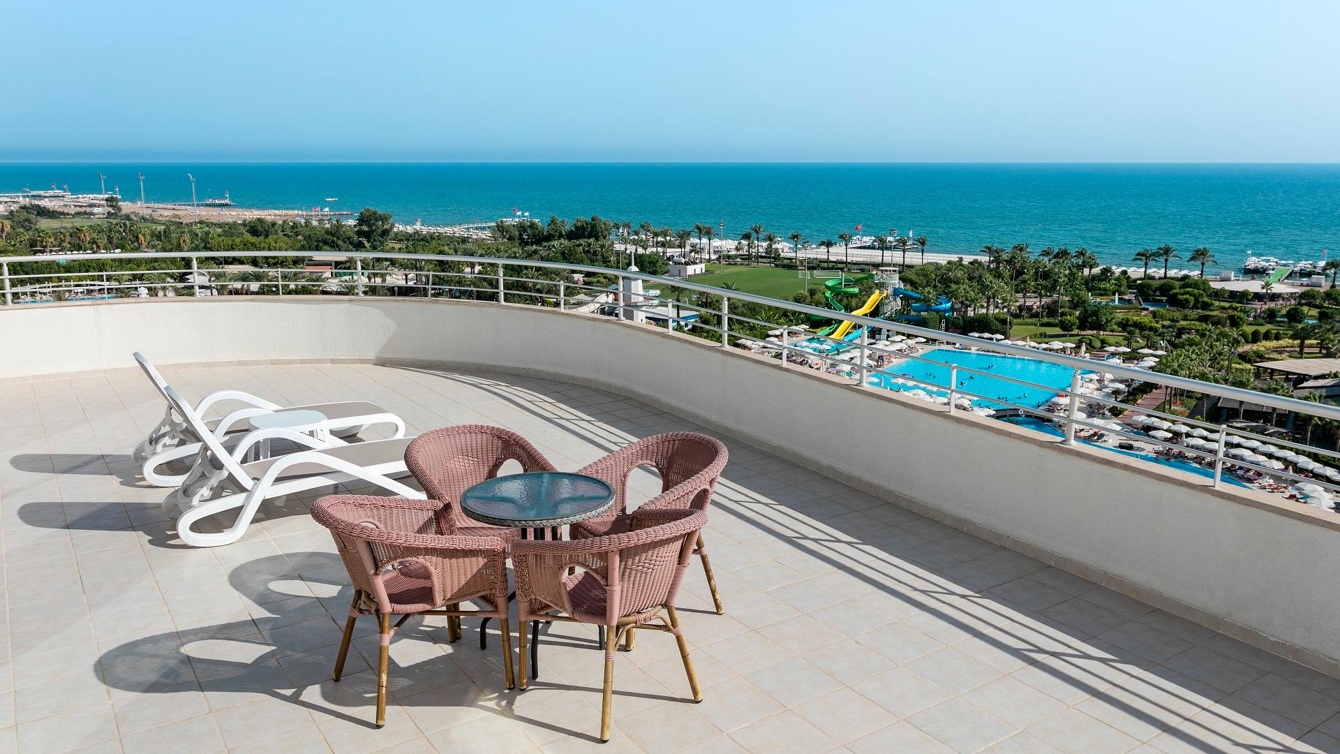 cheap resort hotels in Turkey to Spend holiday with family