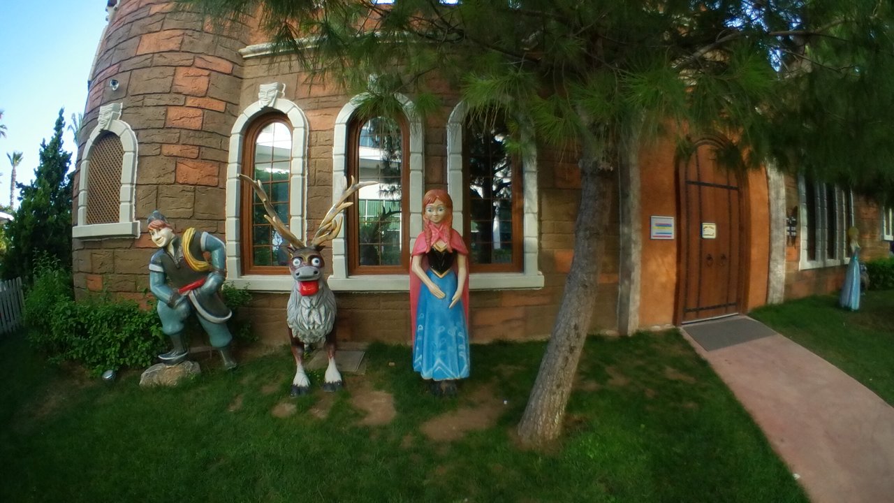 cheap resort hotels in Turkey to Spend holiday with family