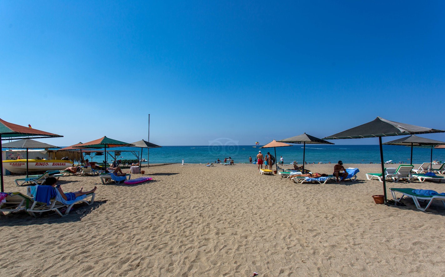 cheap resort hotels to Spend holiday with family