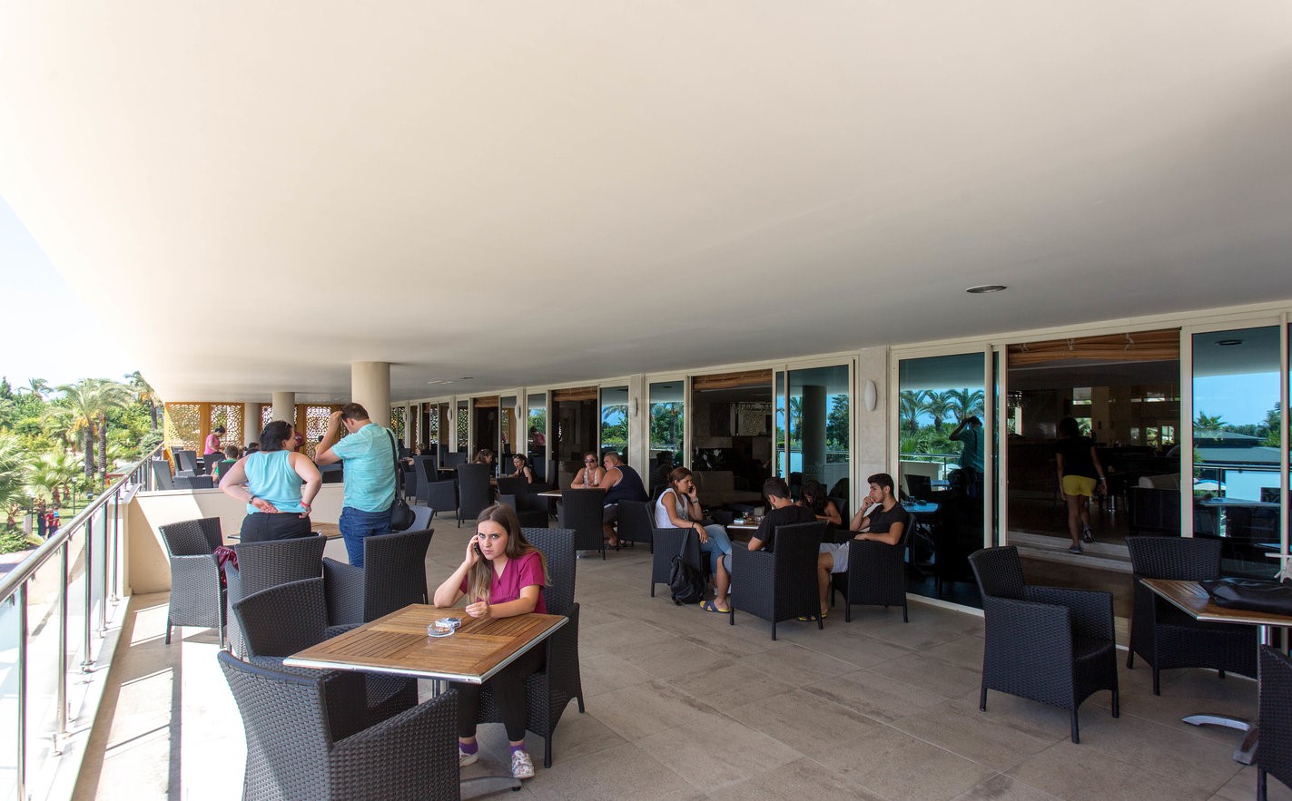 cheap resort hotels to Spend holiday with family