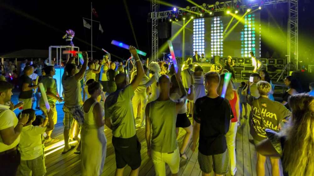 cheap resort hotels in Turkey to Spend holiday with family