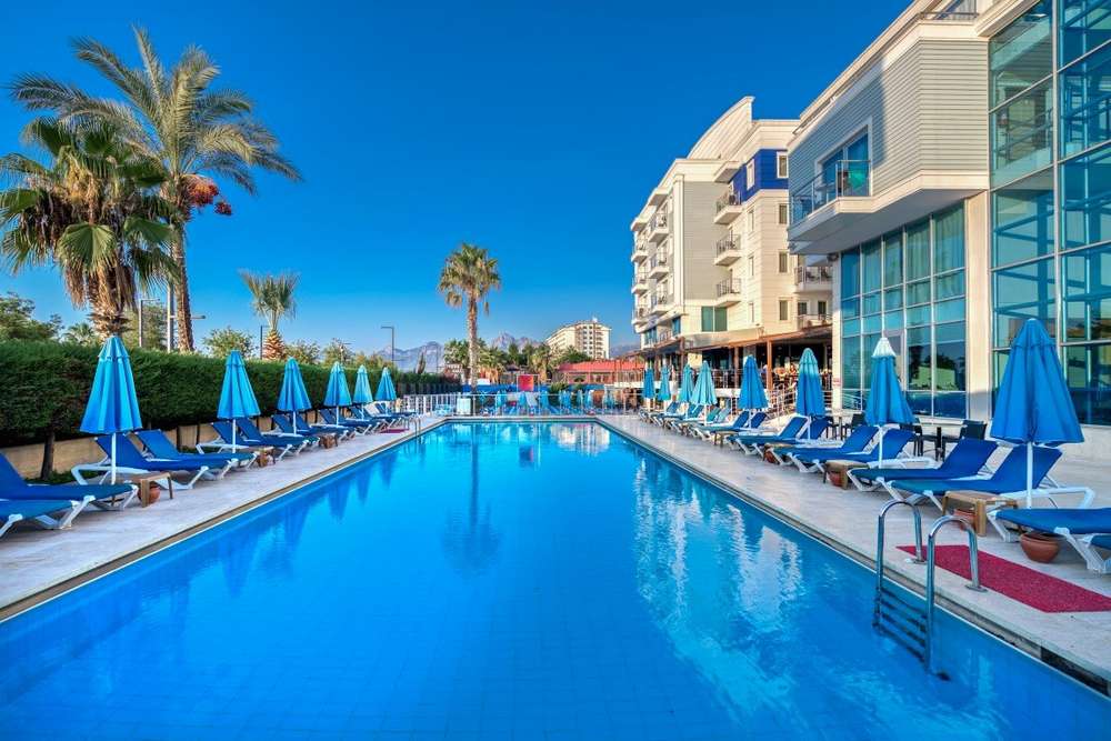 main pool sealife resort antalya turkey