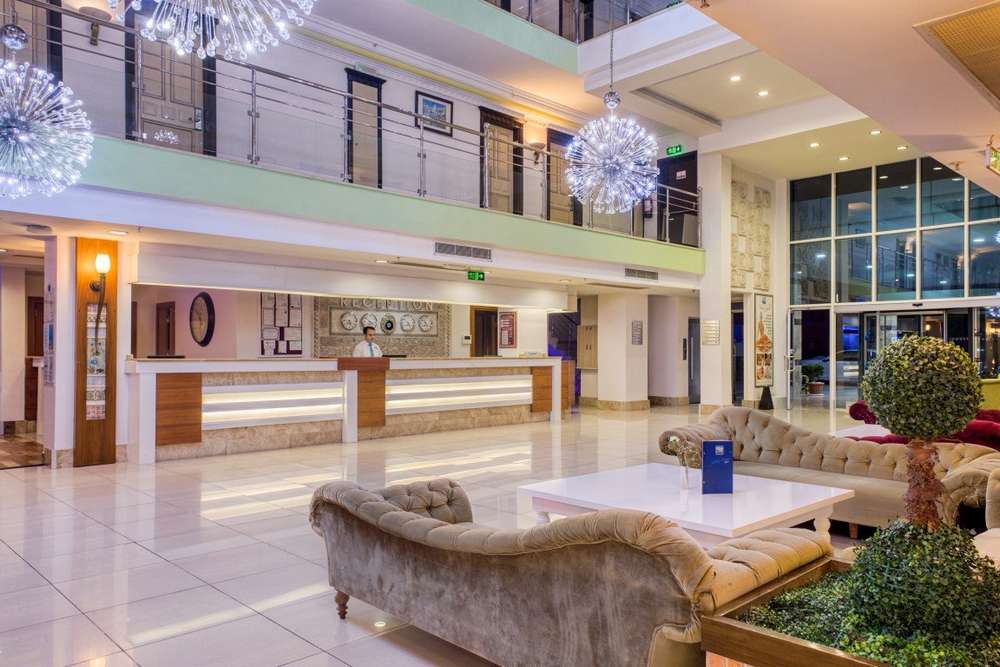 cheap resort hotels in Turkey to Spend holiday with family