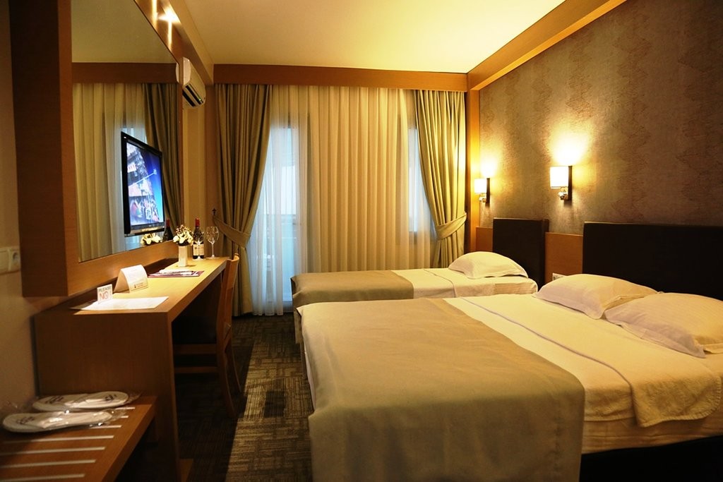 cheap resort hotels to Spend holiday with family