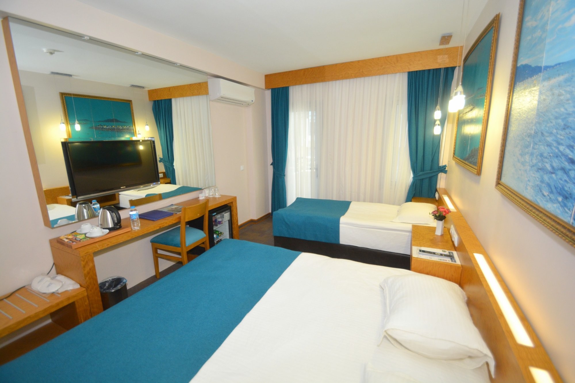 cheap resort hotels to Spend holiday with family