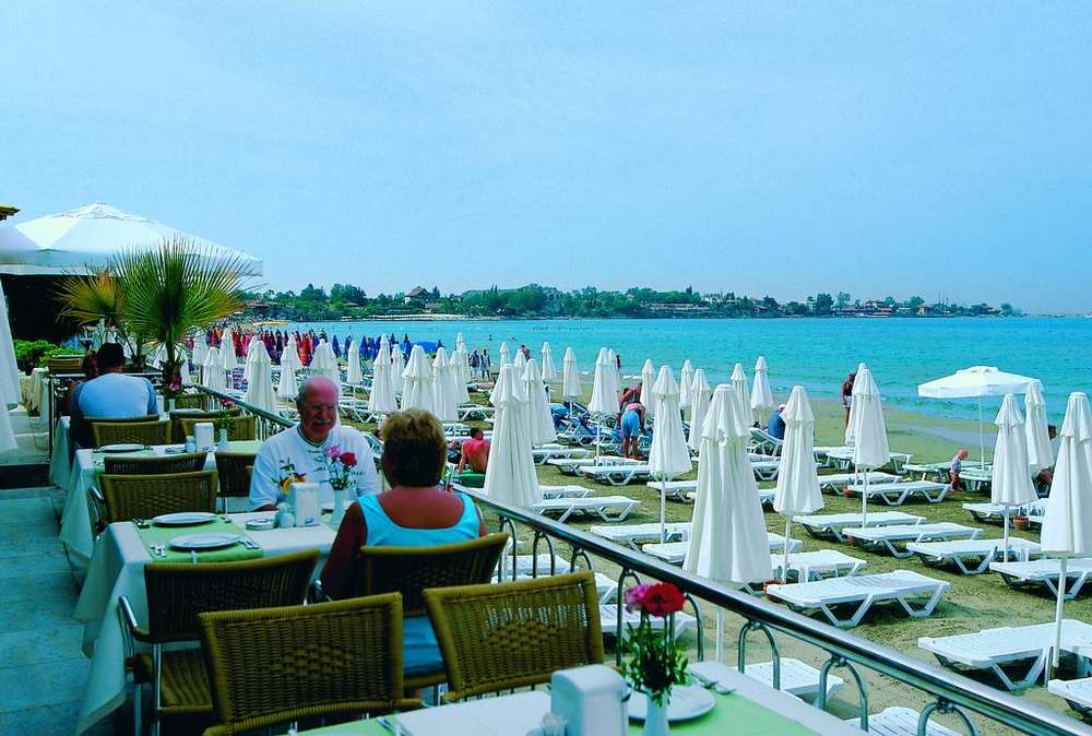 cheap resort hotels to Spend holiday with family