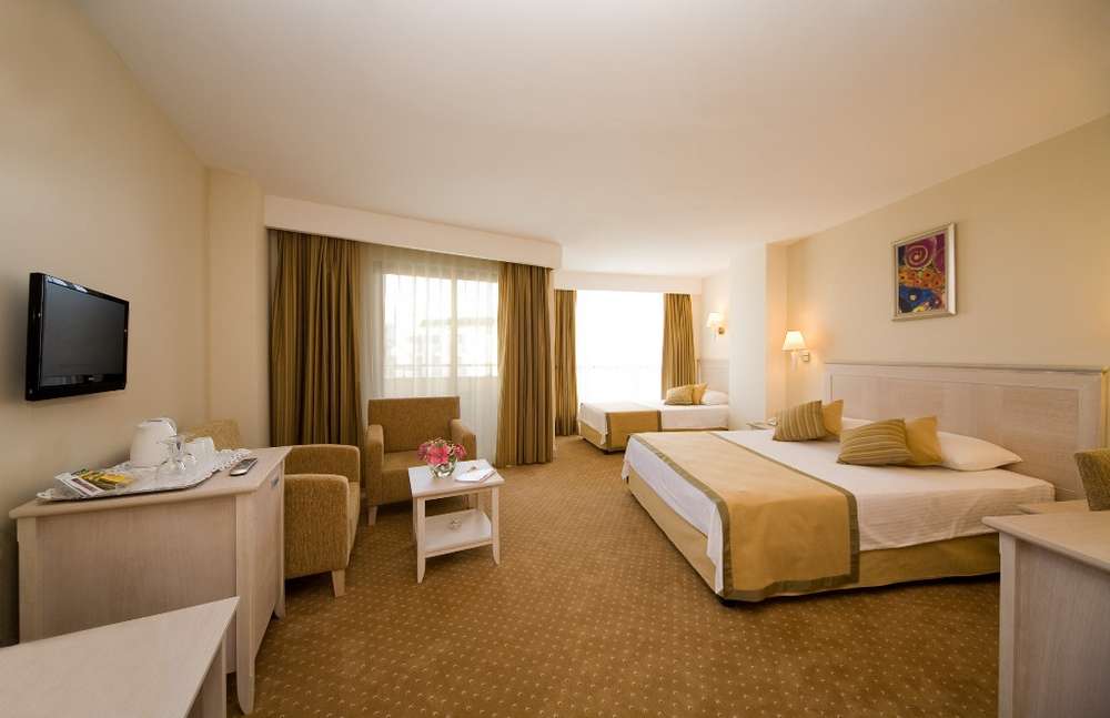 Hotel Room Triple Bed