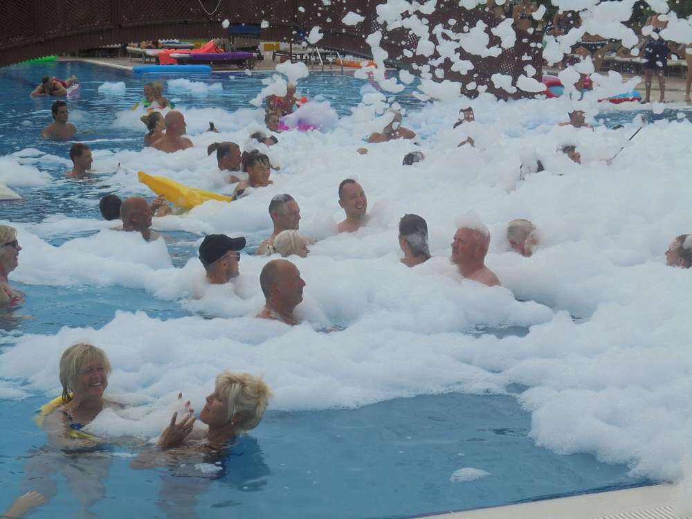 cheap resort hotels to Spend holiday with family