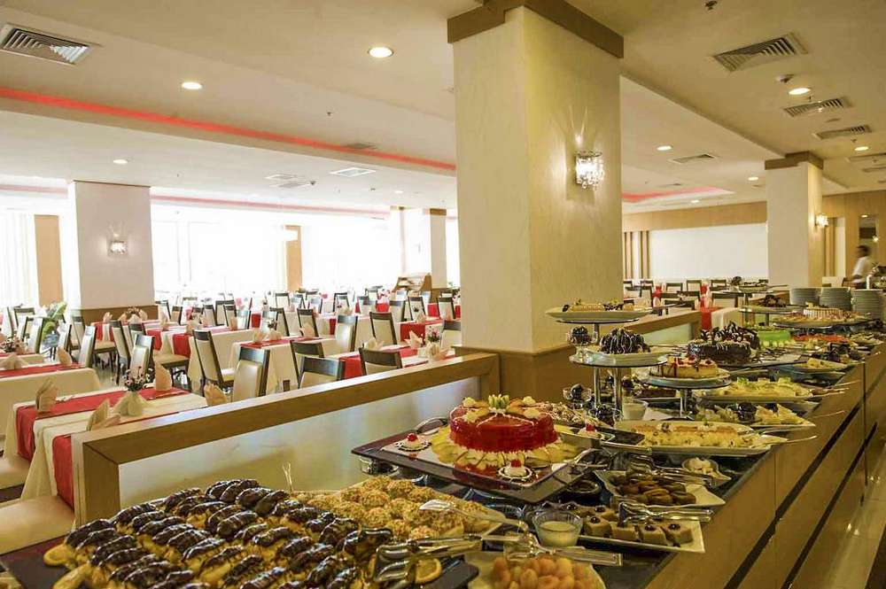 cheap resort hotels to Spend holiday with family