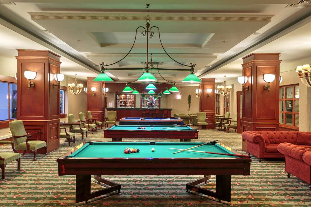 cheap resort hotels to Spend holiday with family