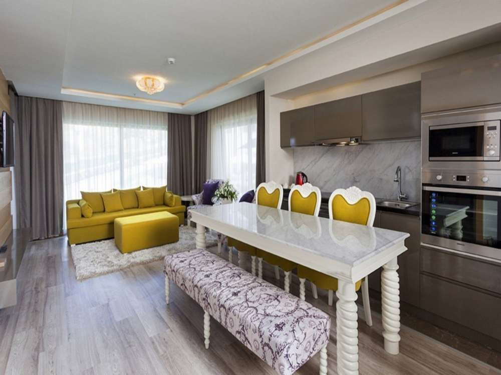 cheap resort hotels to Spend holiday with family