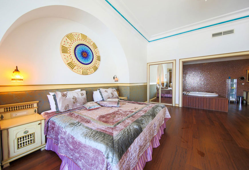 cheap resort hotels to Spend holiday with family