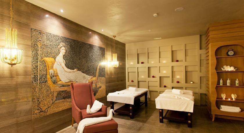 cheap resort hotels to Spend holiday with family