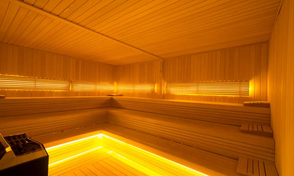 cheap resort hotels to Spend holiday with family