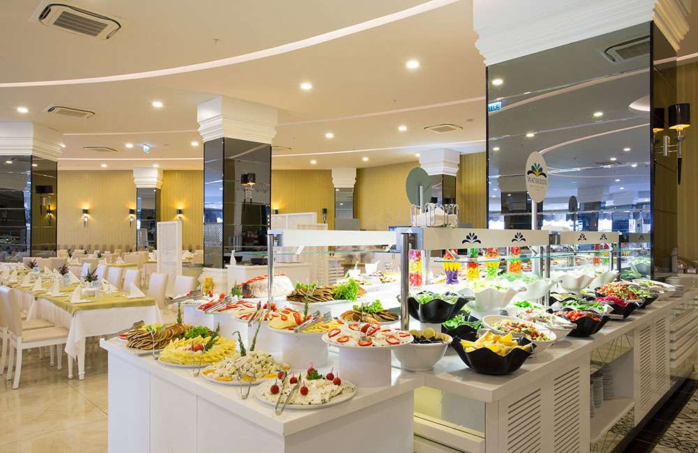 cheap resort hotels to Spend holiday with family