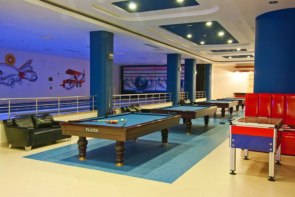 cheap resort hotels to Spend holiday with family