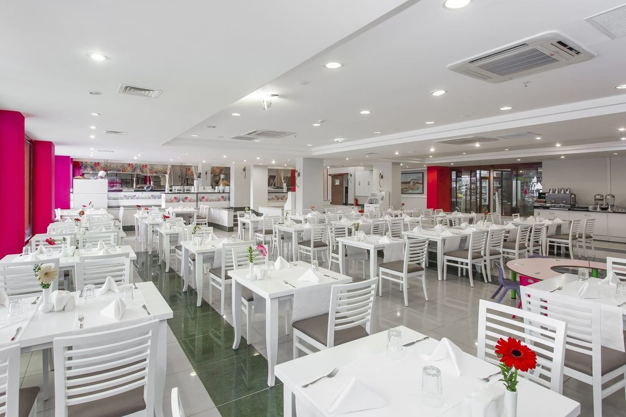 cheap resort hotels to Spend holiday with family