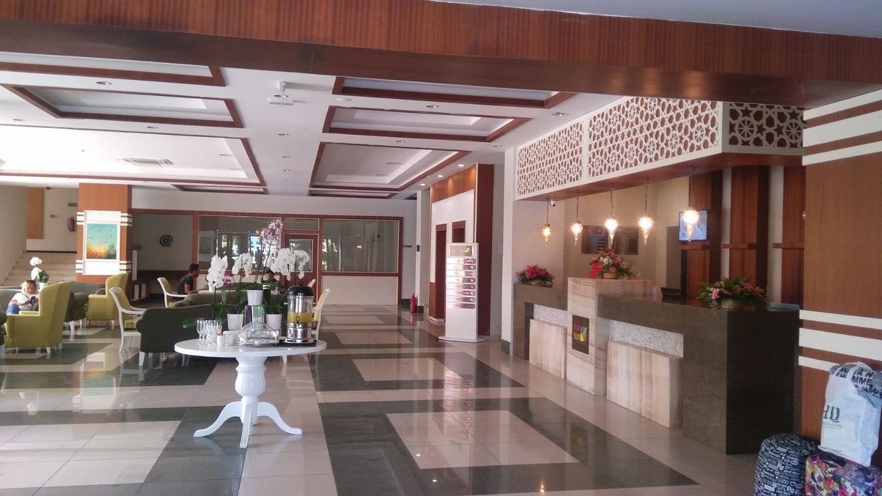 cheap resort hotels to Spend holiday with family