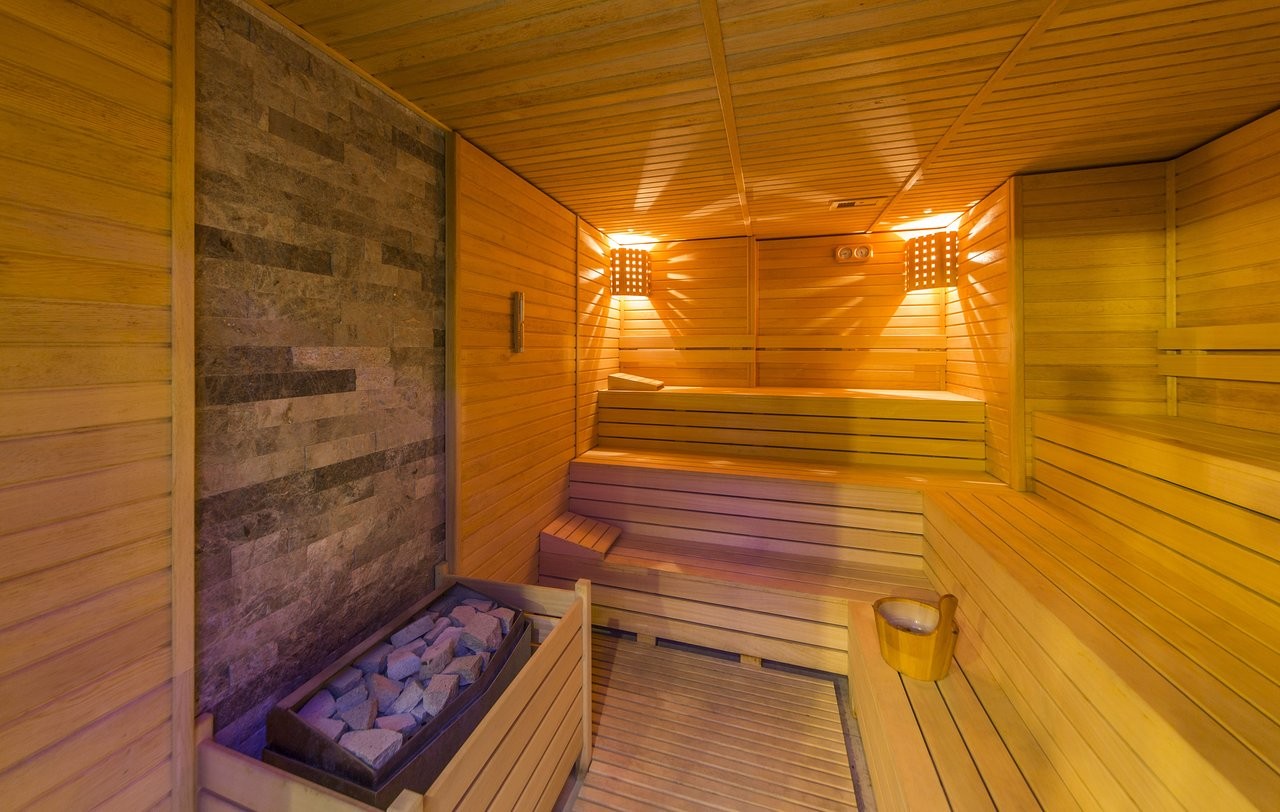 cheap resort hotels to Spend holiday with family