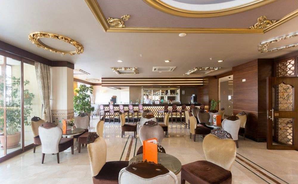 cheap resort hotels to Spend holiday with family