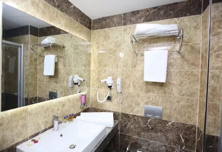 Elips Royal Hotel Antalya Bathroom