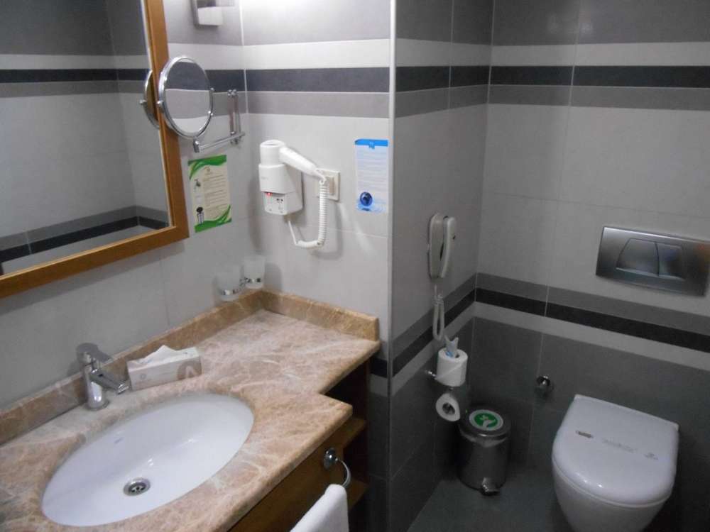 cheap resort hotels to Spend holiday with family