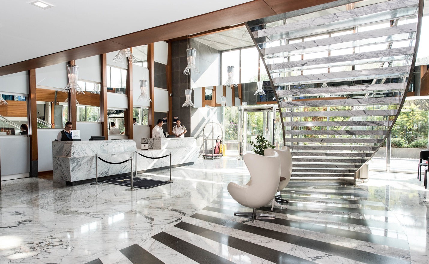 cheap resort hotels to Spend holiday with family