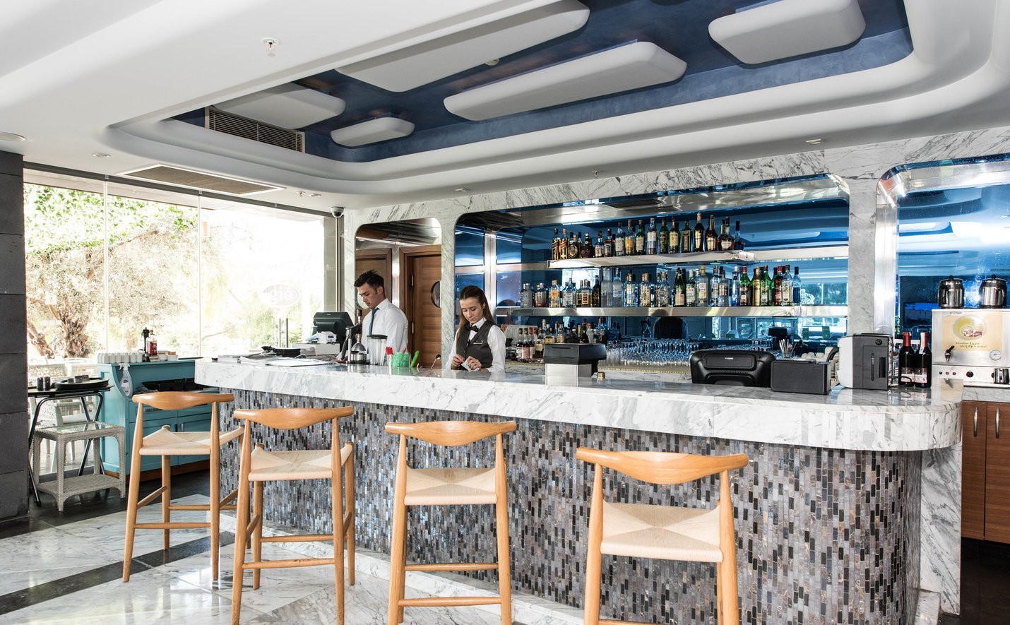 cheap resort hotels to Spend holiday with family