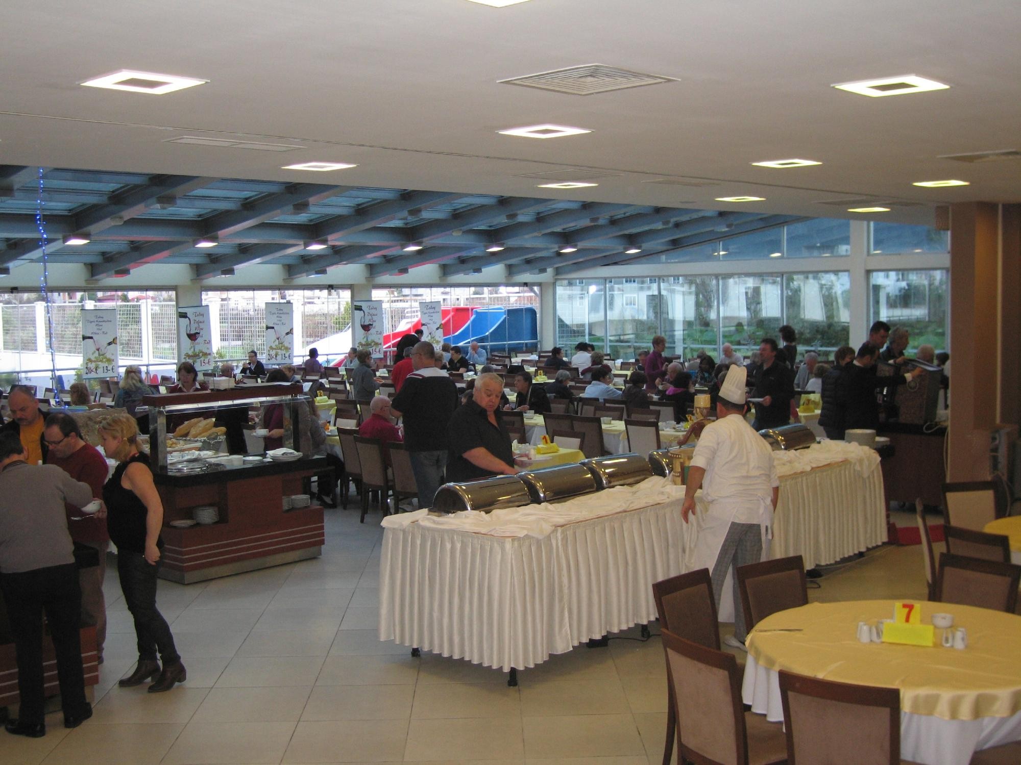 cheap resort hotels in Turkey to Spend holiday with family