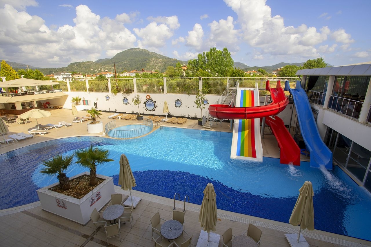 cheap resort hotels in Turkey to Spend holiday with family