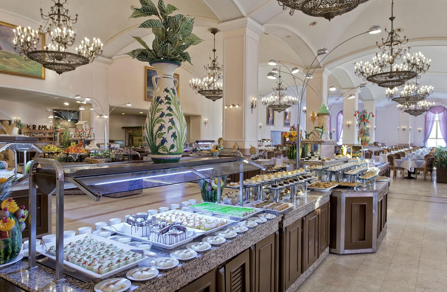 cheap resort hotels in Turkey to Spend holiday with family