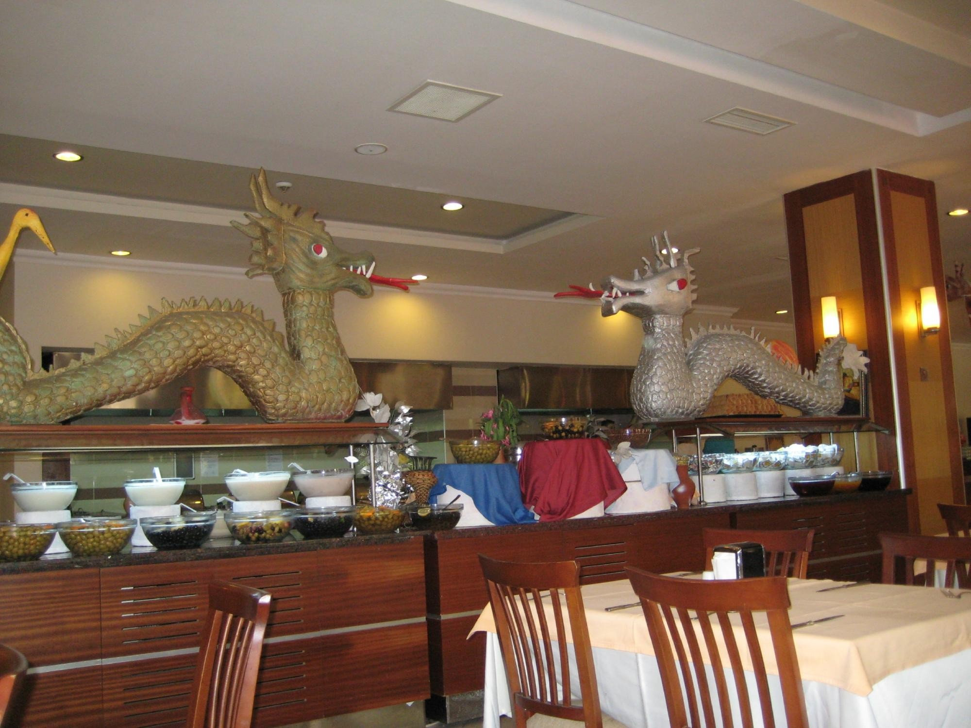 cheap resort hotels to Spend holiday with family