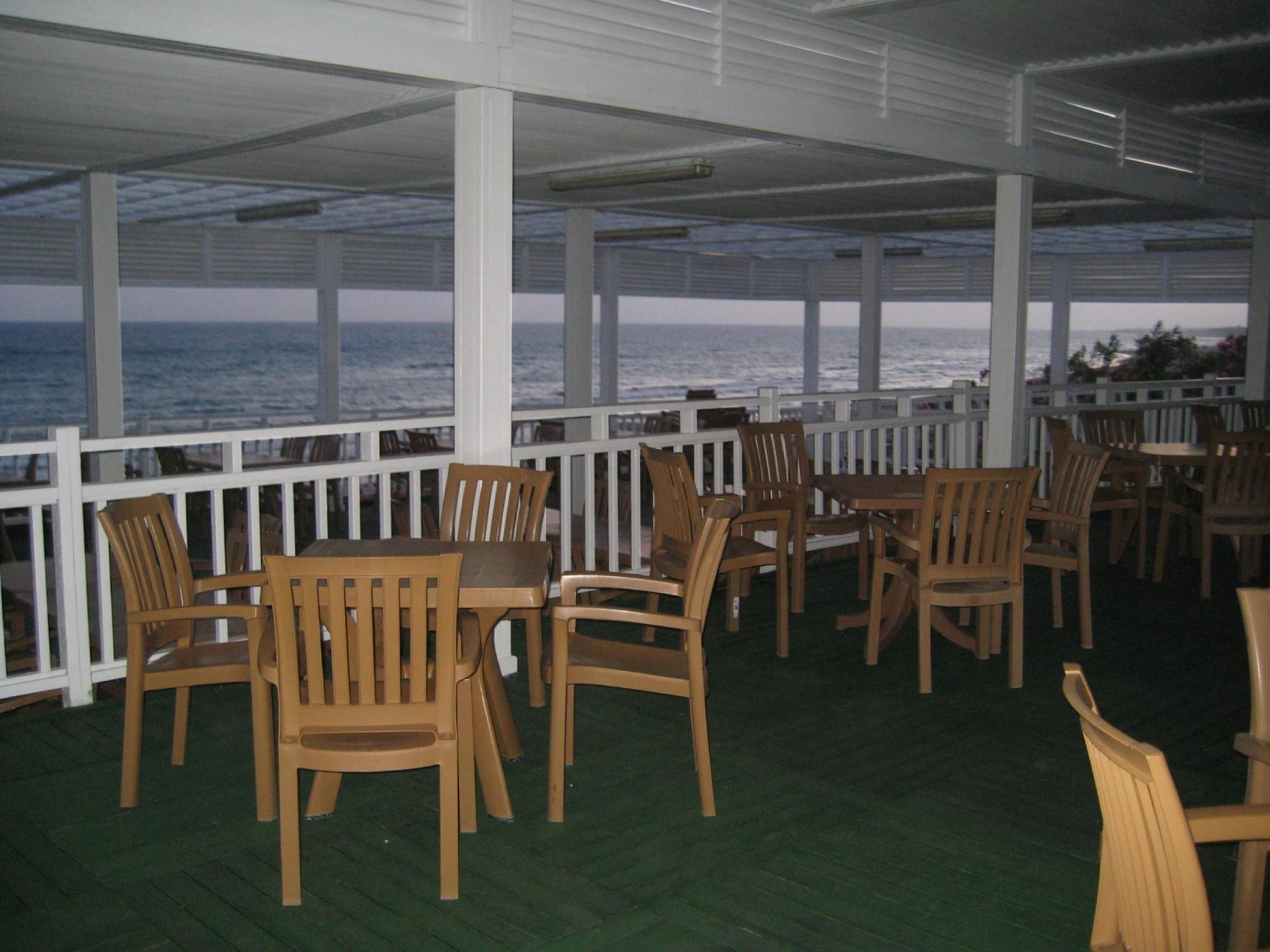 cheap resort hotels to Spend holiday with family