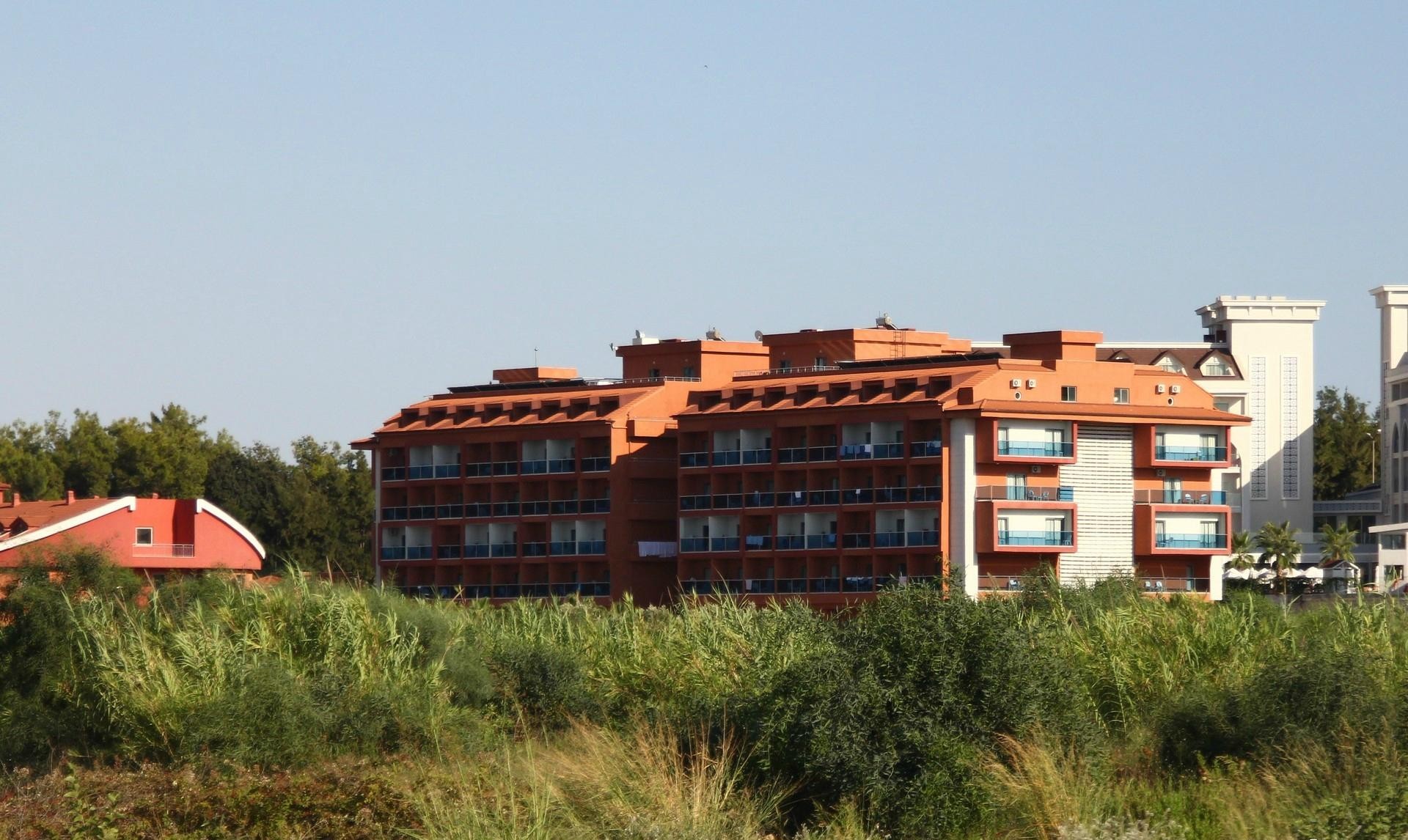 cheap resort hotels to Spend holiday with family